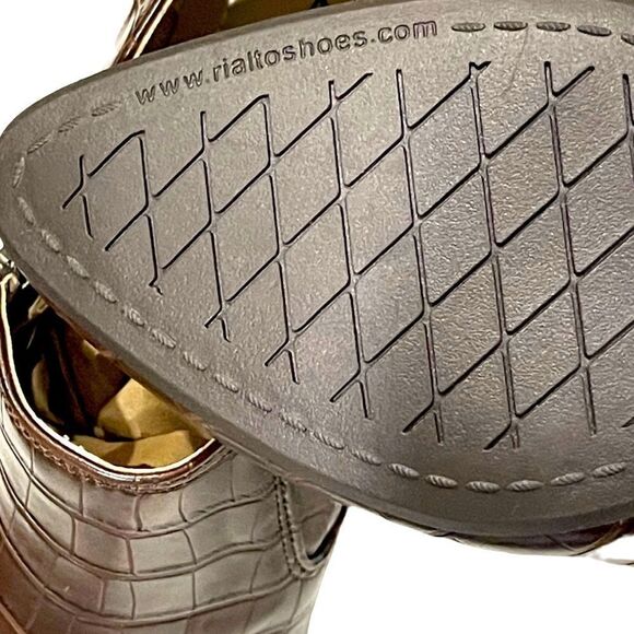 Rialto Faux Crocodile Closed Toe Heels - Picture 5 of 11